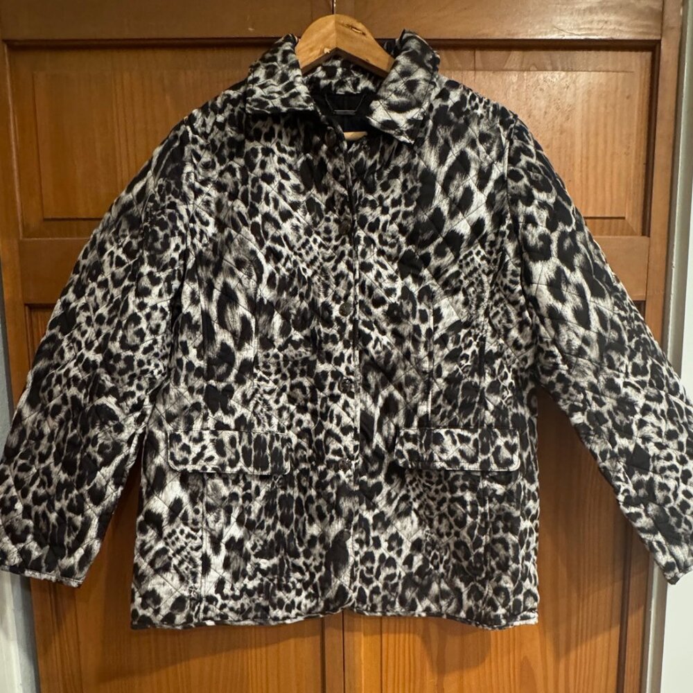 Chico’s Leopard Print Quilted Jacket – Statement Outerwear- Size 2